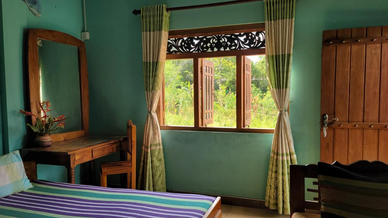 Thomasha Homestay ウェラワヤ エクステリア 写真